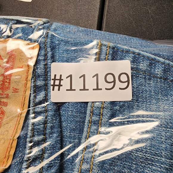 Levis Jeans Mens 40x30 Blue 559 Relaxed Fit Straight Leg 100% Cotton Denim - Picture 14 of 14